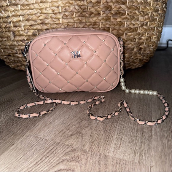 NWT Badgley Mischka Zip Crossbody Purse - Picture 2 of 7